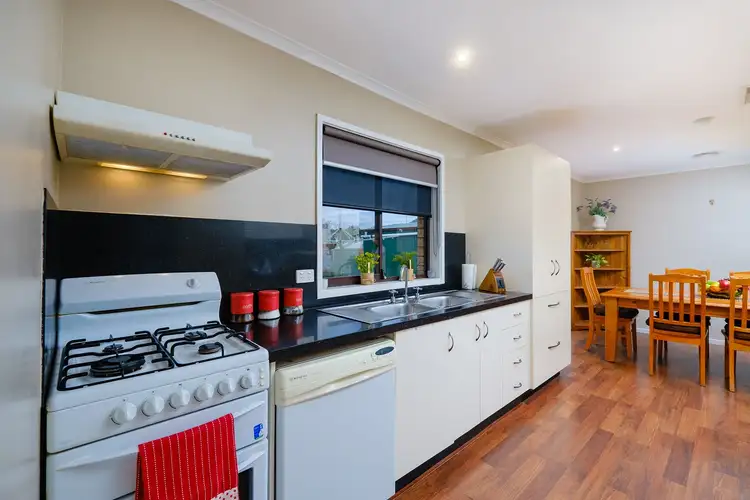 Fifth view of Homely house listing, 20 Donelly Avenue, Wodonga VIC 3690