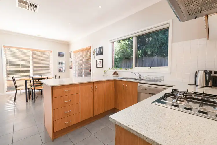 Fourth view of Homely unit listing, 2/5 Diosma Court, Frankston South VIC 3199