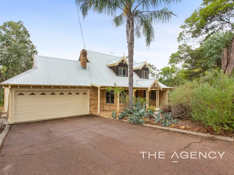 33 Valley Road, Kalamunda WA 6076