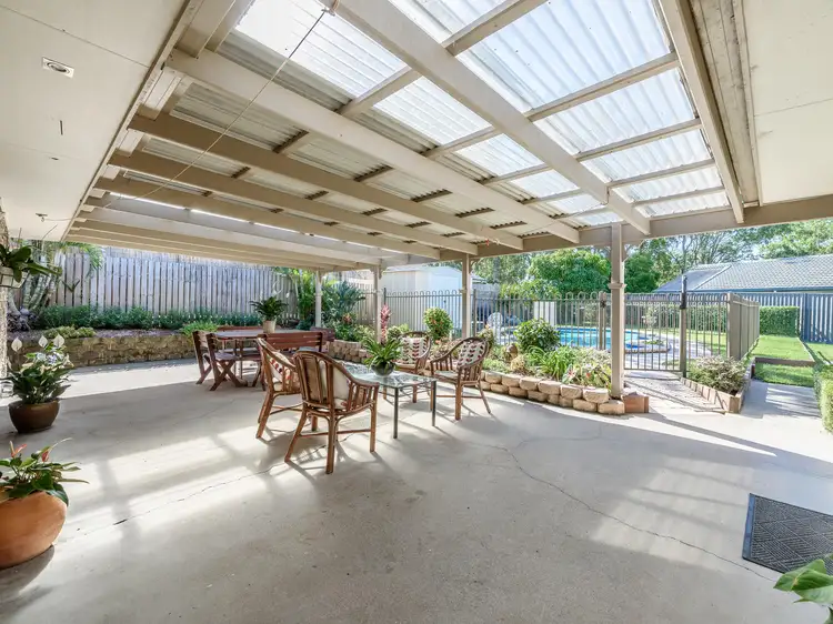 4 Calder Crescent, Helensvale QLD 4212