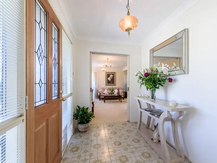 Second view of Homely house listing, 4 Calder Crescent, Helensvale QLD 4212