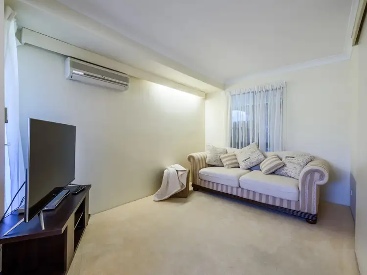 Fifth view of Homely house listing, 4 Calder Crescent, Helensvale QLD 4212