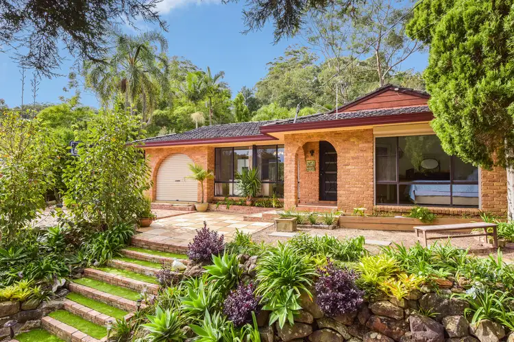 Second view of Homely house listing, 7 Hakea Close, Wyoming NSW 2250