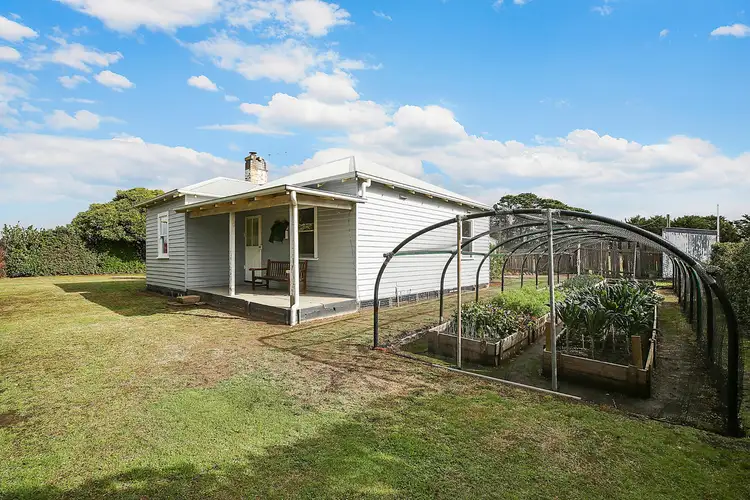 175 Bourkes Road, Warncoort VIC 3243