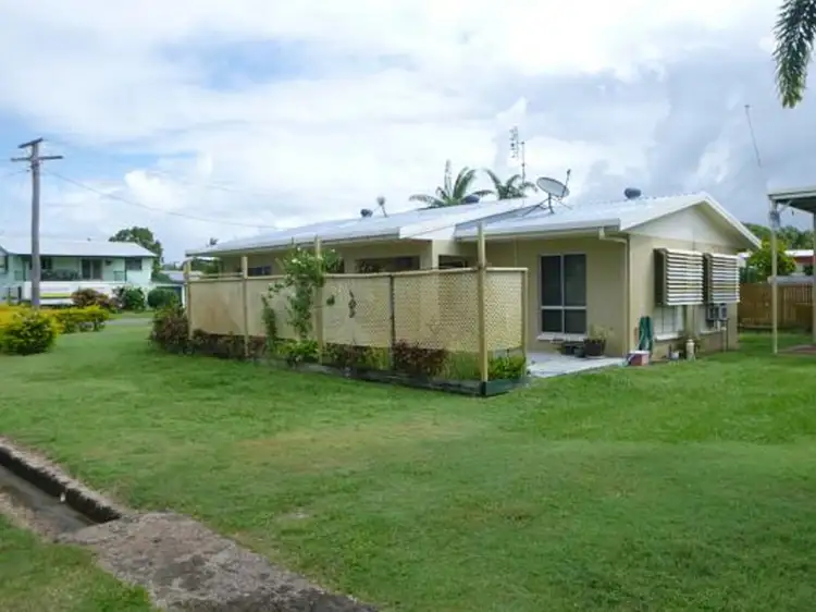 13 Whiting Street, Taylors Beach QLD 4850