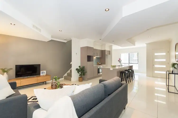 16/276 Pine Mountain Road, Carina Heights QLD 4152