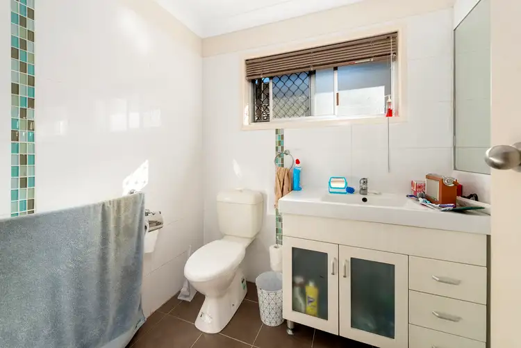 Seventh view of Homely semi-detached listing, 37 George Street, Southport QLD 4215
