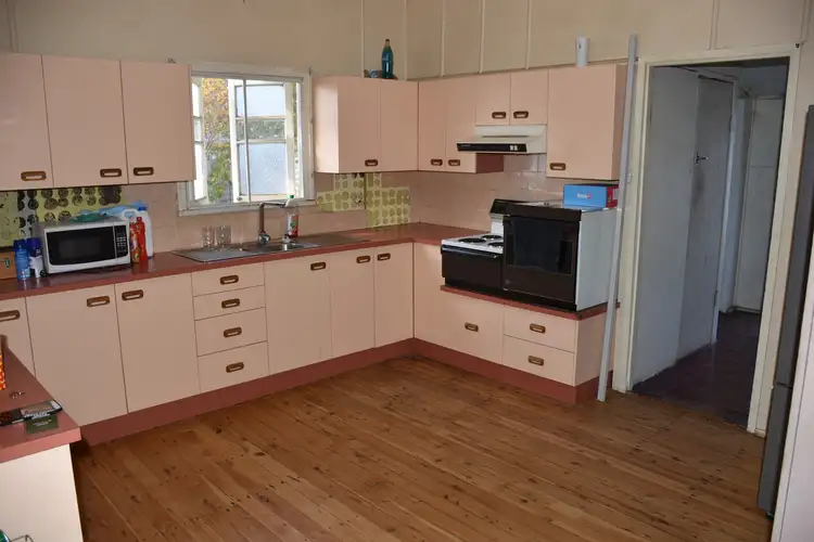 Sixth view of Homely house listing, 8 Daisy Street, Miles QLD 4415