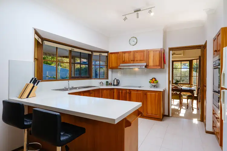 Second view of Homely house listing, 15 Lingford Court, Wodonga VIC 3690