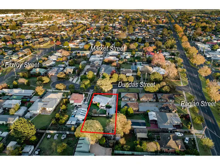 Second view of Homely house listing, 114 Dundas Street, Sale VIC 3850