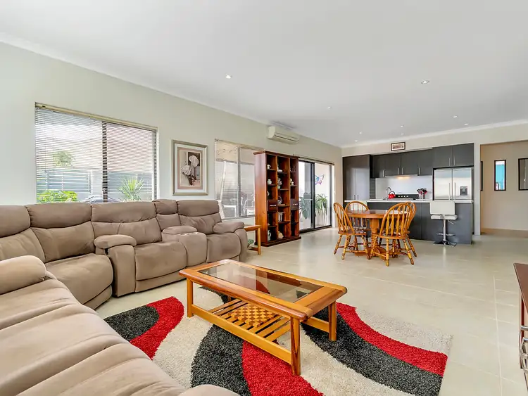 Sixth view of Homely house listing, 10 Tindale Crest, Aveley WA 6069