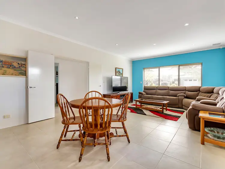 Seventh view of Homely house listing, 10 Tindale Crest, Aveley WA 6069