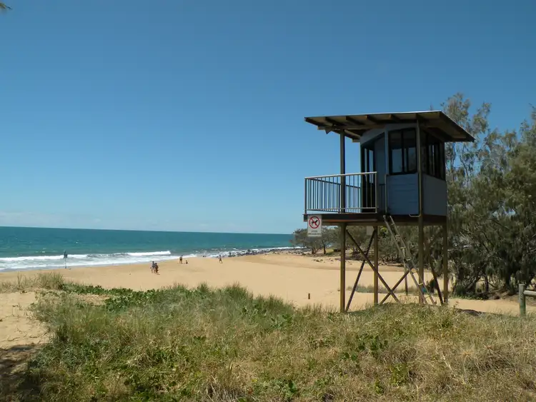 4/6 Miller Street, Bargara QLD 4670