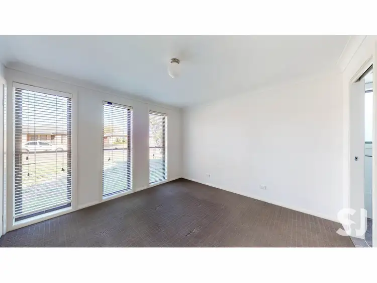 Fifth view of Homely house listing, 19 Dunheved Circle, Dubbo NSW 2830