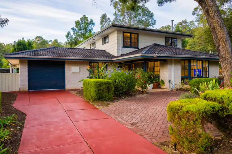 Second view of Homely house listing, 7 Birtwistle Place, Roleystone WA 6111