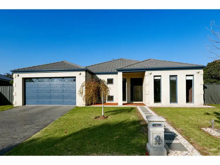 Second view of Homely house listing, 33 Janice Way, Sale VIC 3850