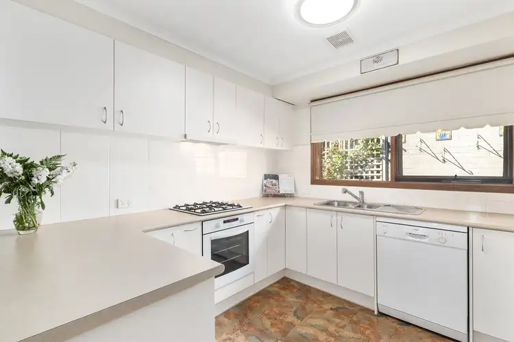 Fifth view of Homely house listing, 6 Kildare Court, Frankston VIC 3199