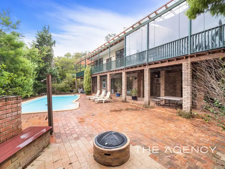 15 Crocus Road, Kalamunda WA 6076