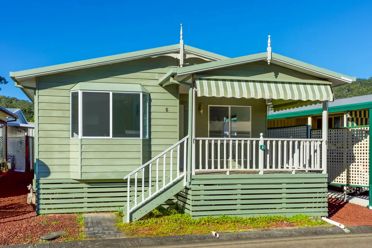 Main view of Homely house listing, 5 Seventh Avenue, Green Point NSW 2251