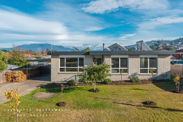 1 Pinaroo Court, Howrah TAS 7018