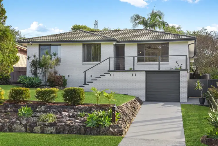 6 Marshdale Road, Springfield NSW 2250