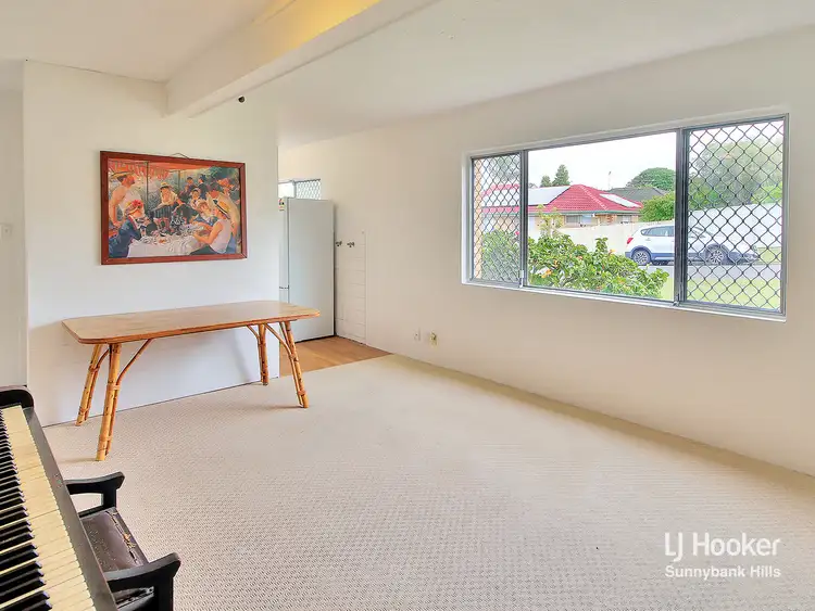 Third view of Homely unit listing, 1/17 Strathairlie Square, Macgregor QLD 4109