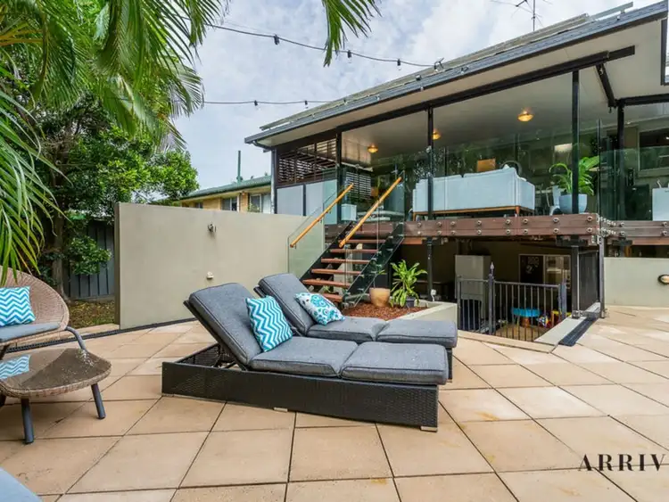 9 Chiniala Street, Mansfield QLD 4122