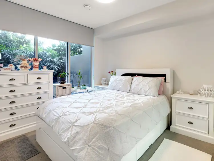Sixth view of Homely unit listing, 30 Festival Place, Newstead QLD 4006