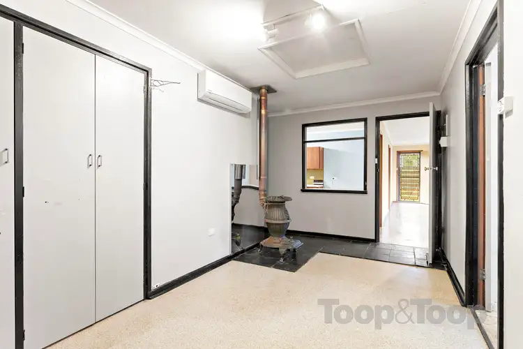 Fifth view of Homely house listing, 10 Dimboola Court, Craigmore SA 5114