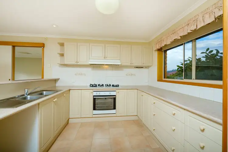 Second view of Homely house listing, 15 Falcon Circuit, Wodonga VIC 3690