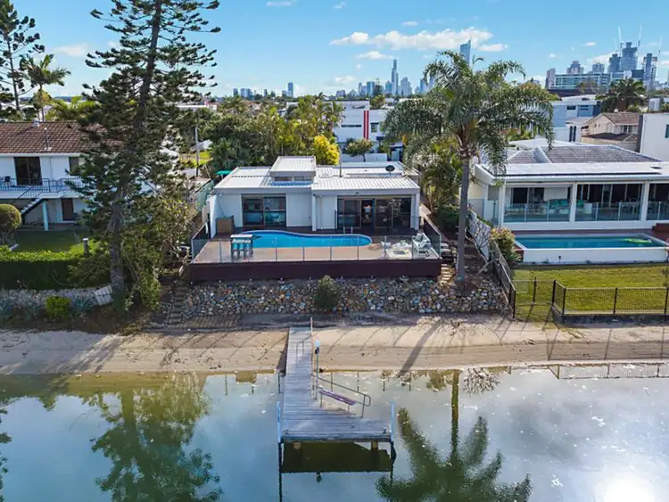 28 Merrimac Boulevard, Broadbeach Waters QLD 4218