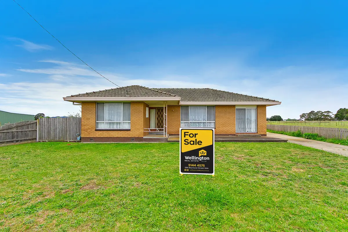 Main view of Homely house listing, 335 Dawson Street, Sale VIC 3850