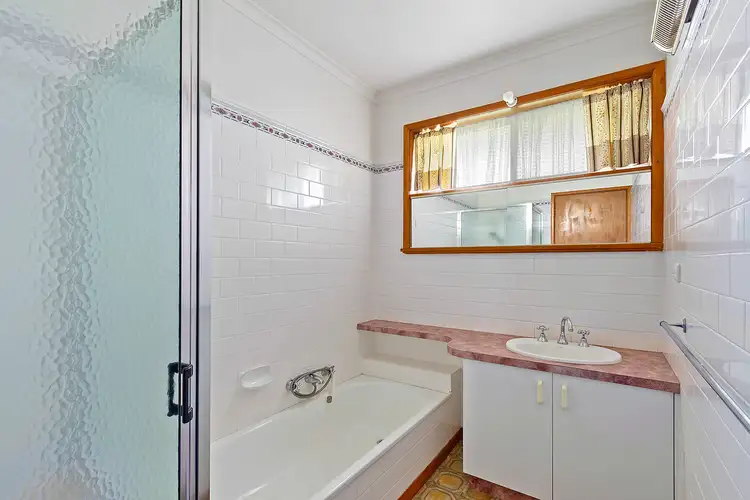Fifth view of Homely house listing, 335 Dawson Street, Sale VIC 3850