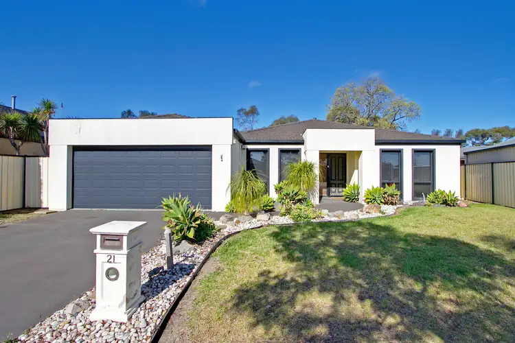 21 Marilyn Way, Sale VIC 3850