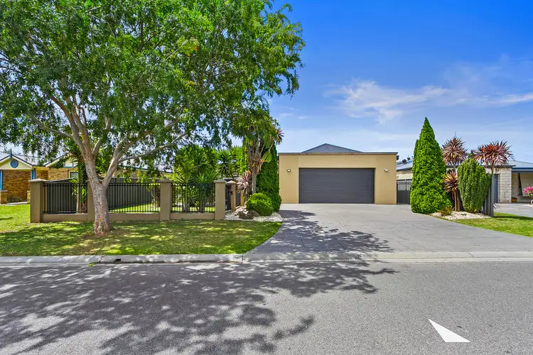 Second view of Homely house listing, 11 Langholme Court, Sale VIC 3850