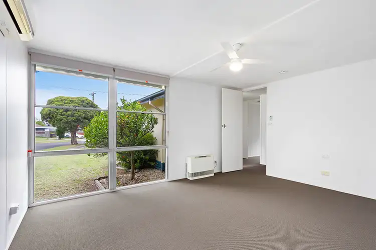 Fifth view of Homely house listing, 5 Cooper Court, Sale VIC 3850