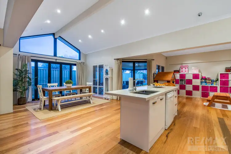 15 Newmarket Parade, Butler WA 6036