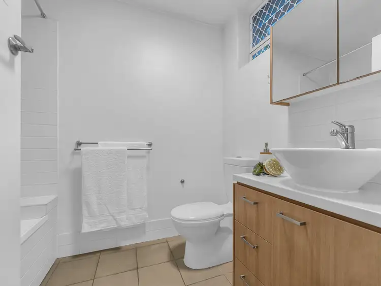 Fifth view of Homely unit listing, 4/115 Kirkland Avenue, Coorparoo QLD 4151