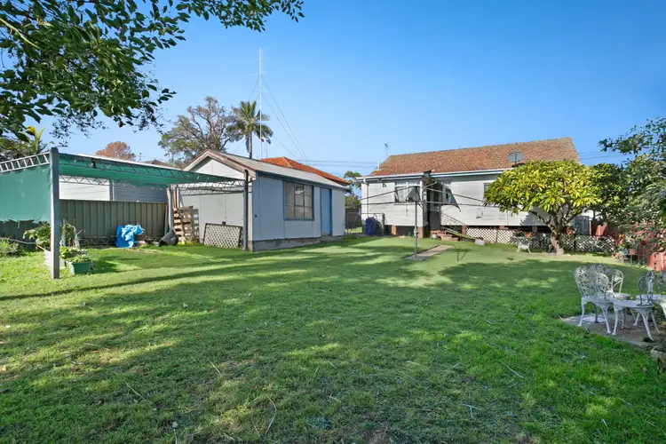 Sixth view of Homely house listing, 33 Third Avenue, Rutherford NSW 2320