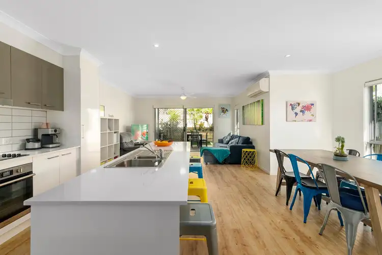 Third view of Homely unit listing, 2/15 Sapphire Place, Elanora QLD 4221