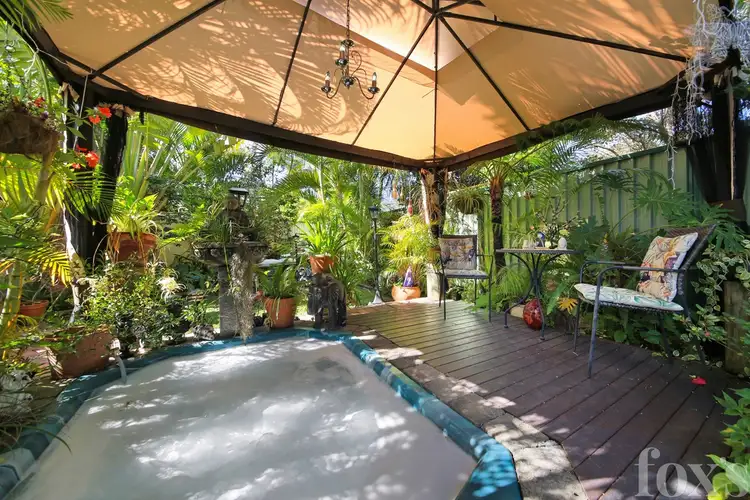 2/4 Hoya Court, Labrador QLD 4215