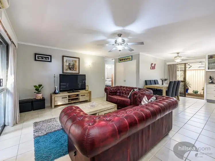 1/12 Davebill Court, Labrador QLD 4215