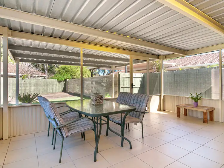 1/13 Eurimbula Court, Paradise Point QLD 4216