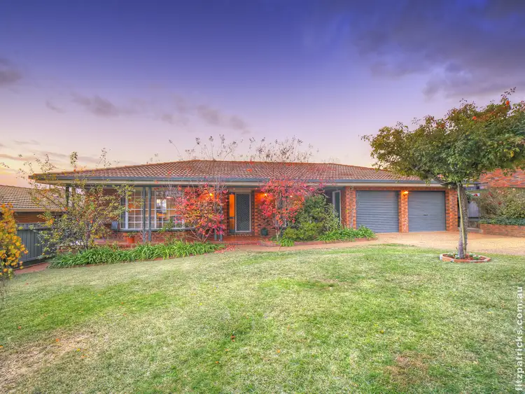 10 Henwood Avenue, Kooringal NSW 2650