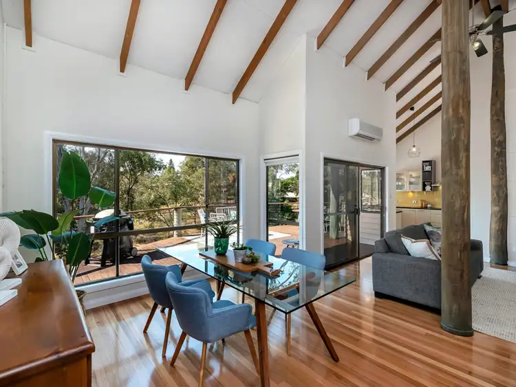 27 Tanderra Way, Karana Downs QLD 4306