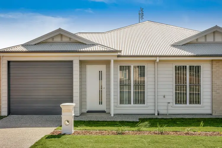 Second view of Homely semi-detached listing, 1/42 London Circuit, Torrington QLD 4350