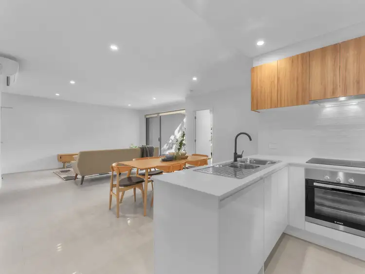 Fifth view of Homely apartment listing, 102/16 Le Grand Street, Macgregor QLD 4109
