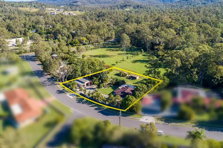 10 Birdlife Court, Nerang QLD 4211