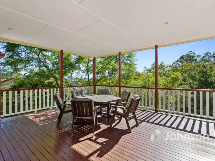 15 Nauru Place, Pacific Pines QLD 4211