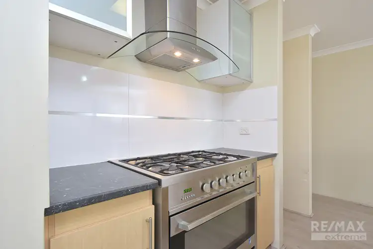 Seventh view of Homely house listing, 8 Sellar Elbow, Quinns Rocks WA 6030